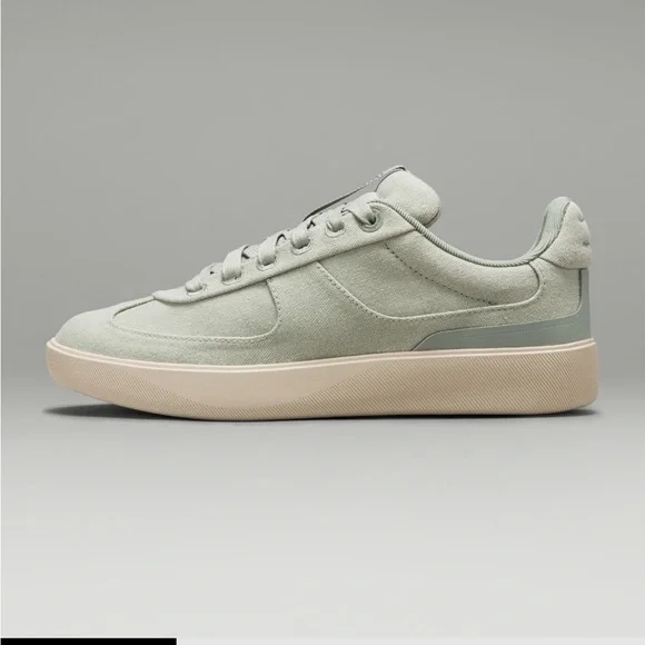 Women’s Lululemon Cityverse Jade Grey Green Natural Ivory Palm Court Sneakers8.5 - Picture 3 of 12